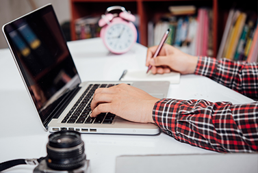 PhD thesis writing and structured documentation